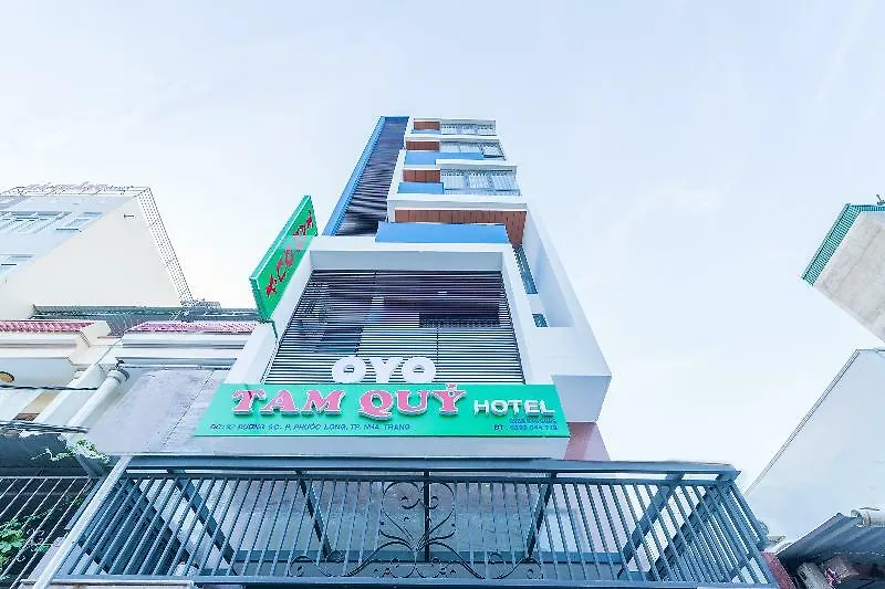 Oyo 181 Tam Quy Hotel Nha Trang 2*,